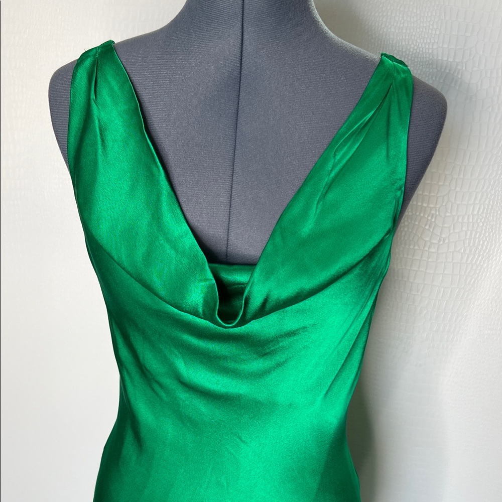 NWT ASTR The Label Christella Kelly Green Elegant Satin Gown - Picture 4 of 11